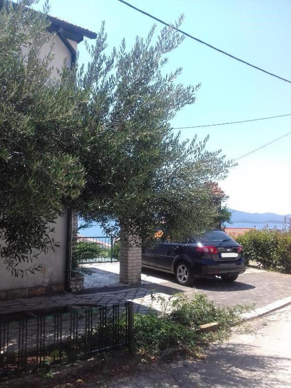 Apartmani More Komarna Exterior photo